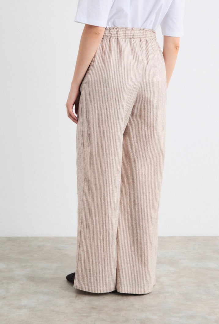 Eclipse trousers by Mus Bombon