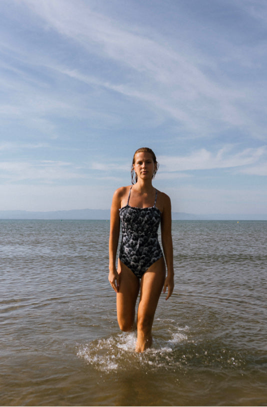 Nayade one piece bathing suit
