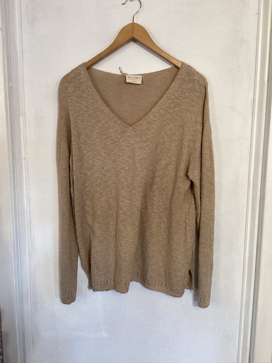 Taupe V neck knit made in Spain